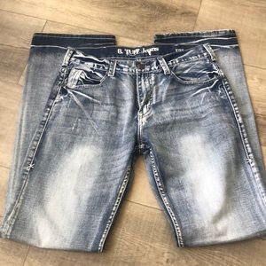 Men’s B TUFF Jeans. Size 32x36. The style is Kirk. Excellent condition.